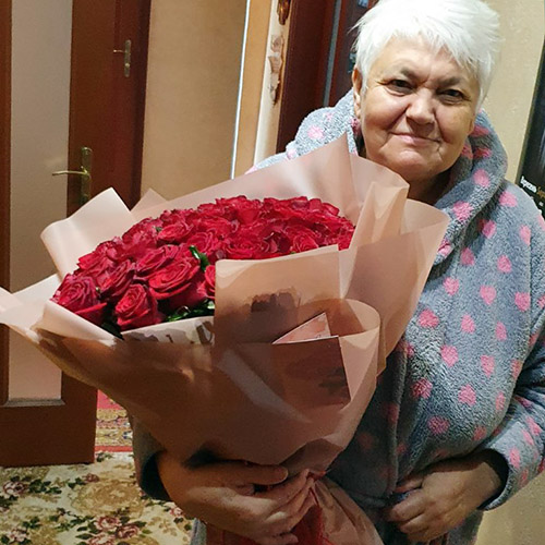 Фото товара 51 красная роза в Ровно