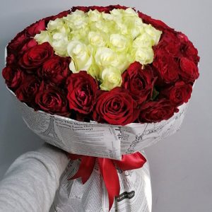 51 роза в виде сердца в Ровно фото