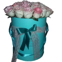 Фото товара 21 троянда "Джумілія" в коробці в Ровно