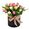 Фото товара 25 тюльпанів у капелюшній коробці в Ровно