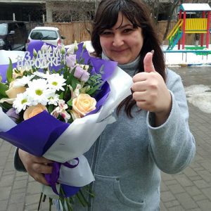 микс букет с розами на день рождения в Ровно фото