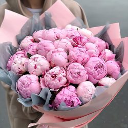 Фото товара 25 розовых пионов в Ровно